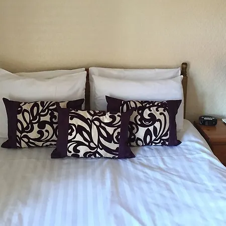 The Black Bull Bed & Breakfast 3*